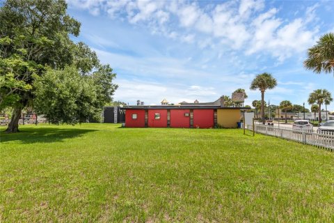 Propiedad comercial en venta en Tavares, Florida, 174.47 m2 № 1295369 - foto 30