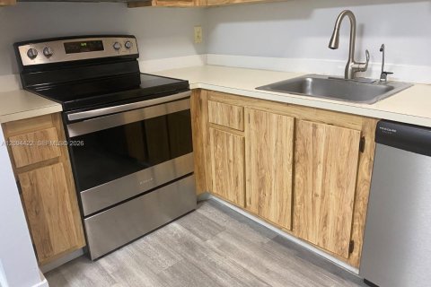 Appartement à louer à Coral Springs, Floride: 2 chambres, 76.18 m2 № 2382390 - photo 14