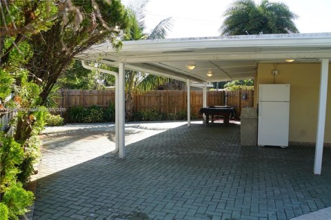 Купить виллу или дом в Дания-Бич, Флорида 3 спальни, 120.31м2, № 1996393 - фото 10