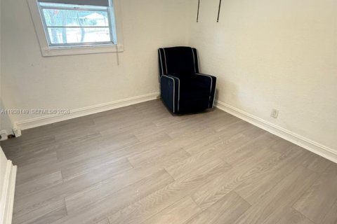 Купить виллу или дом в Дания-Бич, Флорида 3 спальни, 120.31м2, № 1996393 - фото 20