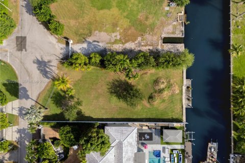 Terrain à vendre à Miami, Floride № 2066251 - photo 16