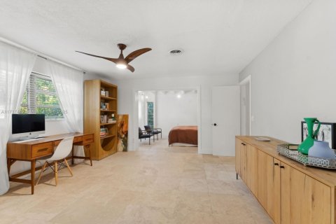 Casa en venta en Hollywood, Florida, 5 dormitorios, 289.86 m2 № 1487392 - foto 25