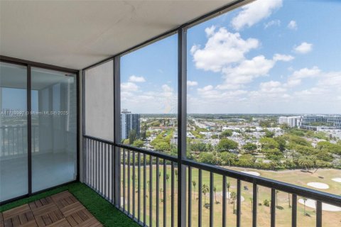 Купить кондоминиум в Авентура, Флорида 2 спальни, 105.72м2, № 2022634 - фото 18