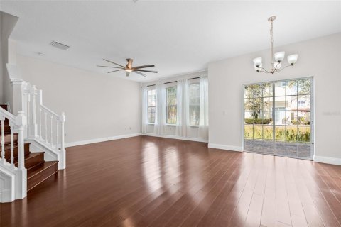 Adosado en venta en Saint Petersburg, Florida, 3 dormitorios, 137.5 m2 № 1679322 - foto 4