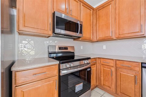 Adosado en venta en Saint Petersburg, Florida, 3 dormitorios, 137.5 m2 № 1679322 - foto 14