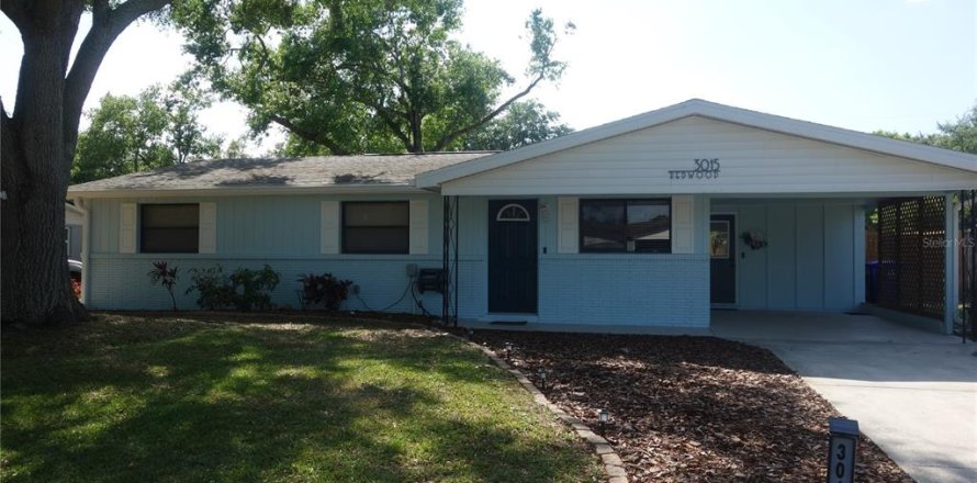 House in Lakeland, Florida 3 bedrooms, 128.48 sq.m. № 1716473
