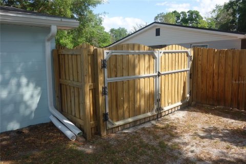House in Lakeland, Florida 3 bedrooms, 128.48 sq.m. № 1716473 - photo 23