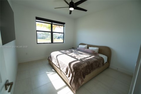 Villa ou maison à vendre à Homestead, Floride: 4 chambres, 280.1 m2 № 2072588 - photo 10