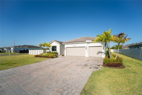 Villa ou maison à vendre à Homestead, Floride: 4 chambres, 280.1 m2 № 2072588 - photo 4