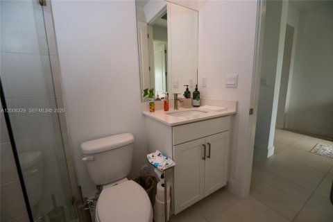 Villa ou maison à vendre à Homestead, Floride: 4 chambres, 280.1 m2 № 2072588 - photo 15