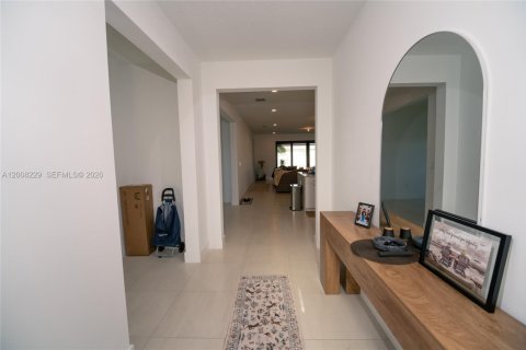 Villa ou maison à vendre à Homestead, Floride: 4 chambres, 280.1 m2 № 2072588 - photo 17