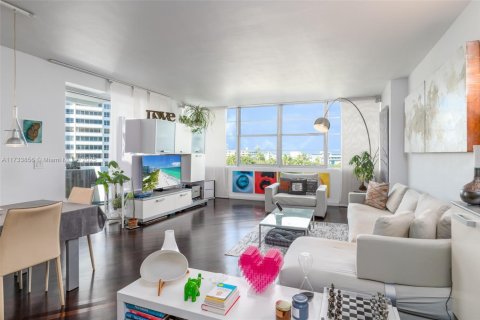 Copropriété à vendre à Miami Beach, Floride: 2 chambres, 130.34 m2 № 1709622 - photo 1