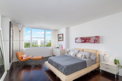 Copropriété à vendre à Miami Beach, Floride: 2 chambres, 130.34 m2 № 1709622 - photo 4