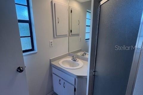 Villa ou maison à louer à Sarasota, Floride: 2 chambres, 82.5 m2 № 2404739 - photo 11