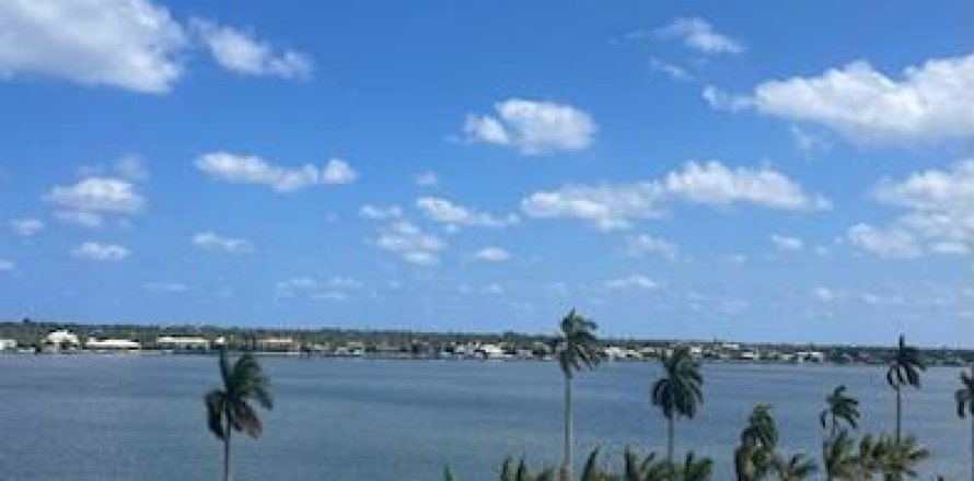 Condo à West Palm Beach, Floride, 2 chambres № 1168602