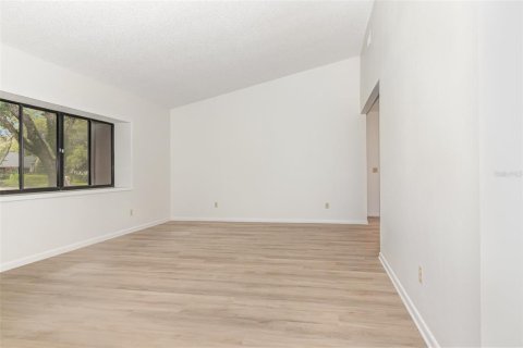 Casa en venta en Winter Springs, Florida, 4 dormitorios, 243.4 m2 № 1797871 - foto 8