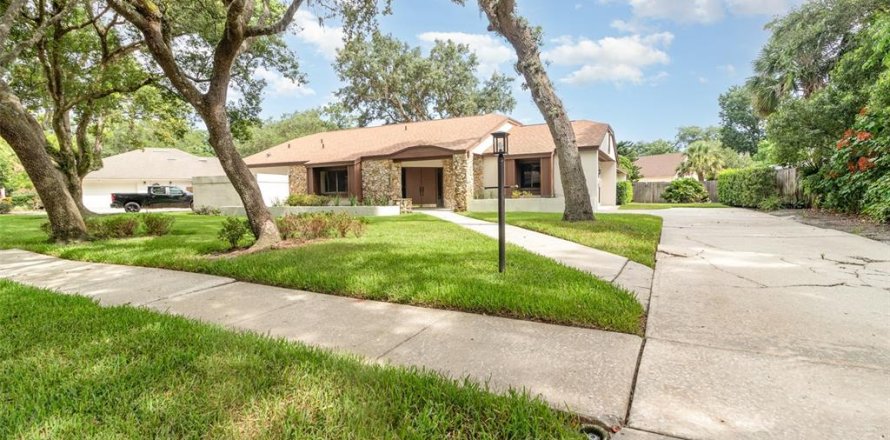 Casa en Winter Springs, Florida 4 dormitorios, 243.4 m2 № 1797871