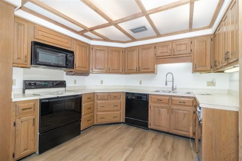 Casa en venta en Winter Springs, Florida, 4 dormitorios, 243.4 m2 № 1797871 - foto 4