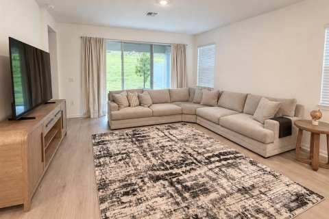 Villa ou maison à louer à Clermont, Floride: 4 chambres, 249.72 m2 № 2358110 - photo 5