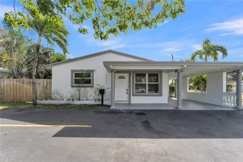 Propiedad comercial en venta en Hollywood, Florida № 2005991 - foto 17