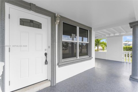 Propiedad comercial en venta en Hollywood, Florida № 2005991 - foto 20