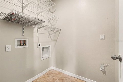 Casa en venta en Winter Haven, Florida, 4 dormitorios, 171.96 m2 № 2101636 - foto 14