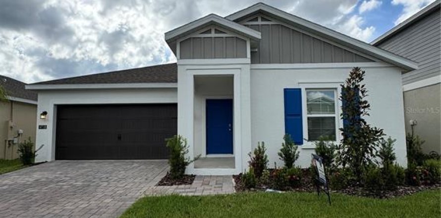 Casa en Kissimmee, Florida 3 dormitorios, 181.16 m2 № 1912501