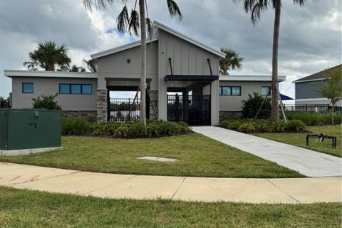 House in Kissimmee, Florida 3 bedrooms, 181.16 sq.m. № 1912501 - photo 22