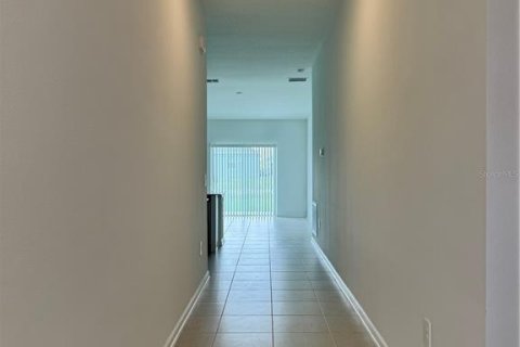 House in Kissimmee, Florida 3 bedrooms, 181.16 sq.m. № 1912501 - photo 4