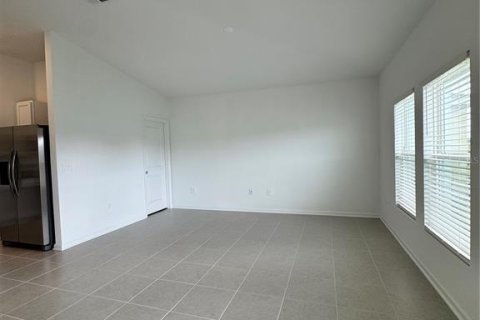 House in Kissimmee, Florida 3 bedrooms, 181.16 sq.m. № 1912501 - photo 14