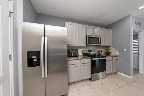 Villa ou maison à vendre à Saint Cloud, Floride: 3 chambres, 155.7 m2 № 2339296 - photo 15