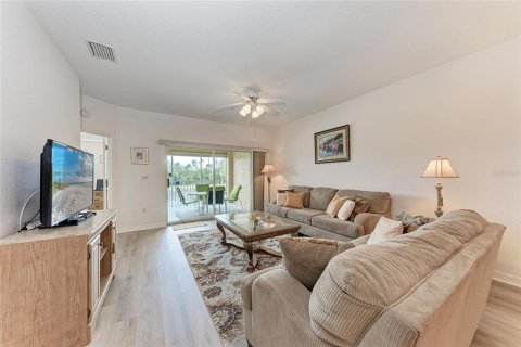 Copropriété à louer à Bradenton, Floride: 2 chambres, 125.05 m2 № 2303326 - photo 8