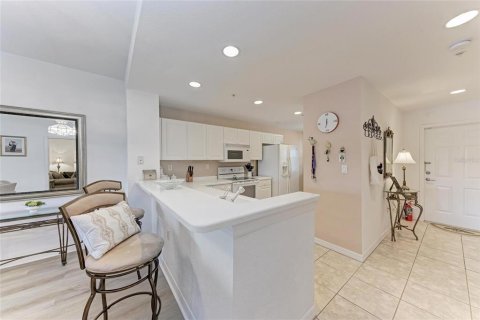 Copropriété à louer à Bradenton, Floride: 2 chambres, 125.05 m2 № 2303326 - photo 13