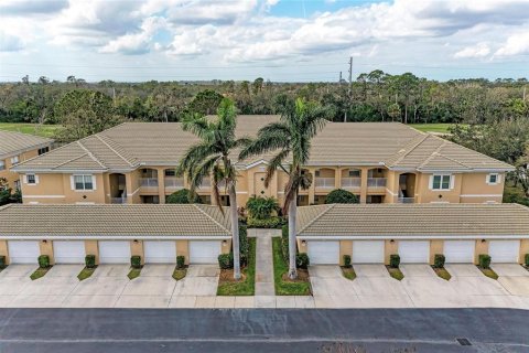 Condo à Bradenton, Floride, 2 chambres  № 2303326