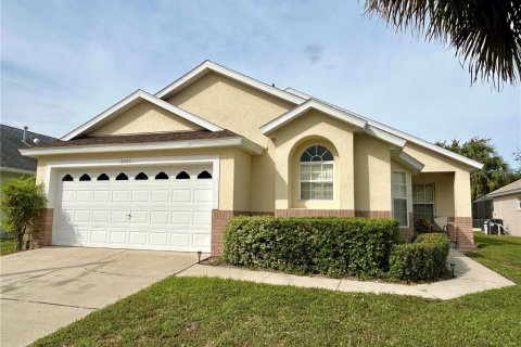 House in Kissimmee, Florida 4 bedrooms, 167.22 sq.m. № 1129991 - photo 2