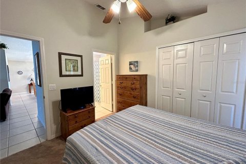 House in Kissimmee, Florida 4 bedrooms, 167.22 sq.m. № 1129991 - photo 24
