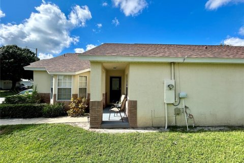 House in Kissimmee, Florida 4 bedrooms, 167.22 sq.m. № 1129991 - photo 5