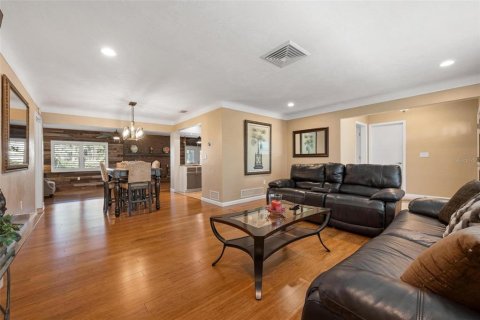 Villa ou maison à vendre à Sarasota, Floride: 2 chambres, 156.54 m2 № 2416637 - photo 10