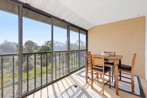 Copropriété à vendre à Englewood, Floride: 2 chambres, 101.45 m2 № 2202217 - photo 27