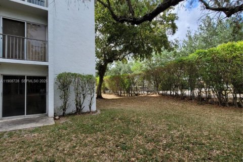 Condominio en alquiler en Miramar, Florida, 2 dormitorios, 77.29 m2 № 1986566 - foto 19