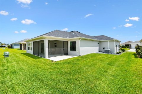 House in The Villages, Florida 3 bedrooms, 147.16 sq.m. № 1876160 - photo 26