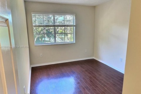 Copropriété à louer à Miramar, Floride: 2 chambres, 78.97 m2 № 1996421 - photo 16