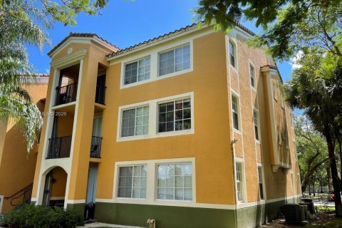 Copropriété à louer à Miramar, Floride: 2 chambres, 78.97 m2 № 1996421 - photo 2