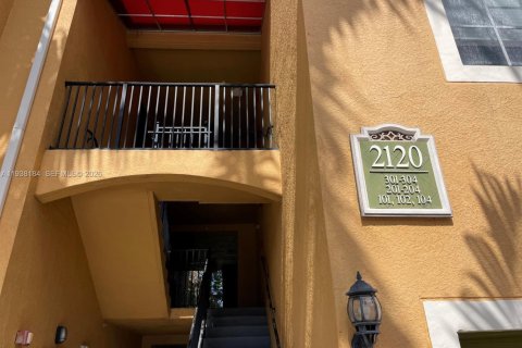 Copropriété à louer à Miramar, Floride: 2 chambres, 78.97 m2 № 1996421 - photo 7