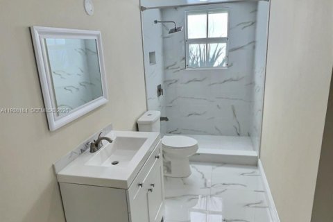 Copropriété à louer à Miramar, Floride: 2 chambres, 78.97 m2 № 1996421 - photo 25