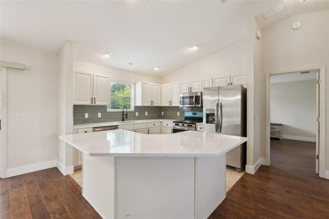 Casa en venta en The Villages, Florida, 3 dormitorios, 129.32 m2 № 2232045 - foto 19