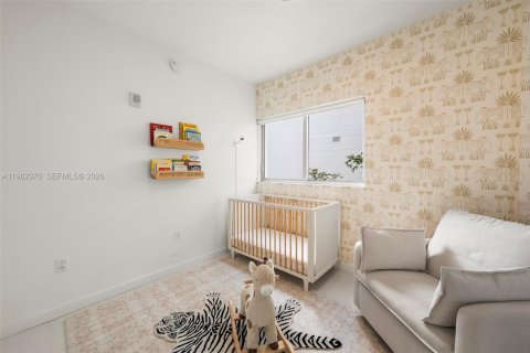 Condominio en venta en Bay Harbor Islands, Florida, 2 dormitorios, 115.11 m2 № 2045540 - foto 19