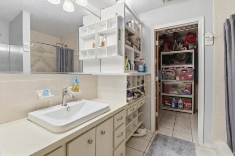 Купить виллу или дом в Гудзон, Флорида 15 комнат, 297.29м2, № 2149078 - фото 18