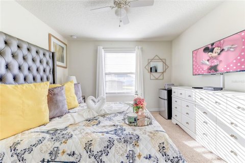 Casa en venta en Kissimmee, Florida, 6 dormitorios, 291.9 m2 № 2391466 - foto 28