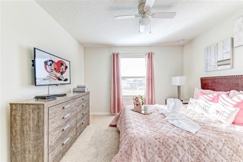 Casa en venta en Kissimmee, Florida, 6 dormitorios, 291.9 m2 № 2391466 - foto 20